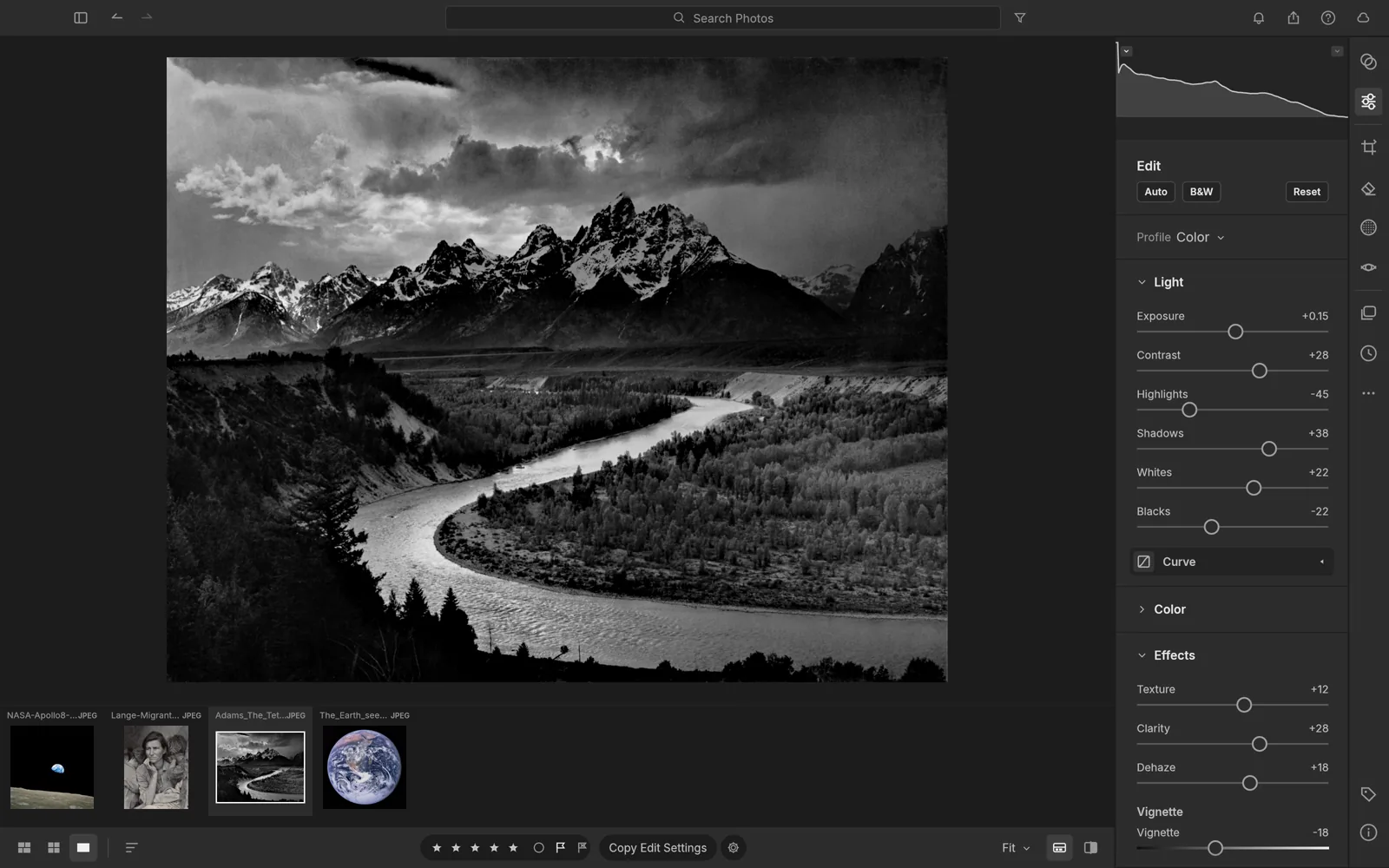 Official LightCraft screenshot showing a photograph with development controls